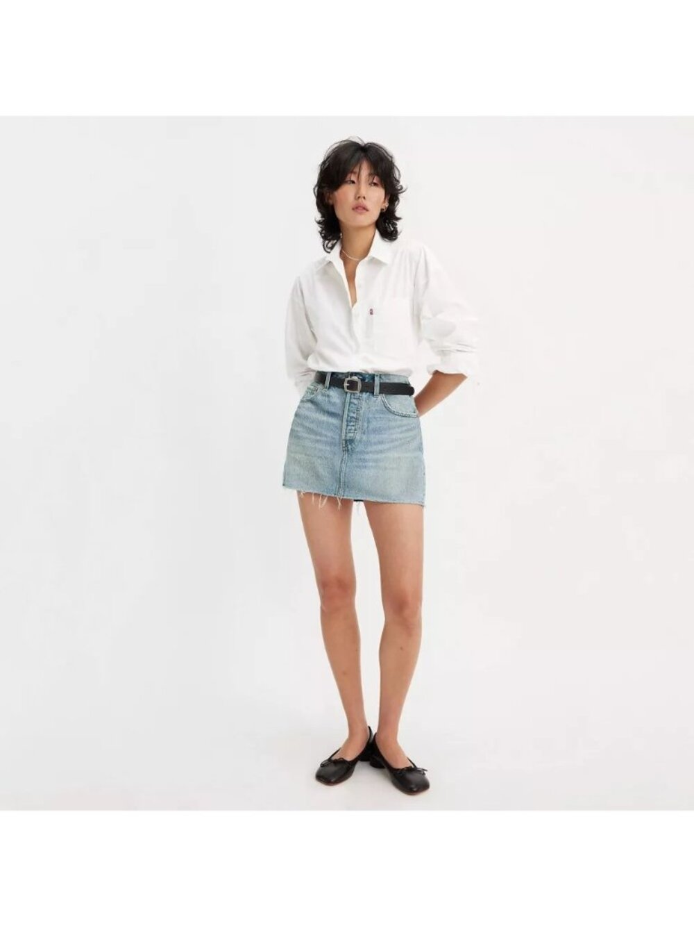 NEW Levi's Women's Iconic Mini Skirt - Woven Minutes - Size 24